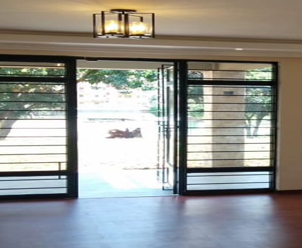 town house in thome 1